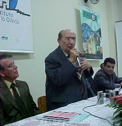 O escritor em recente evento em sua cidade natal, Ubá, MG